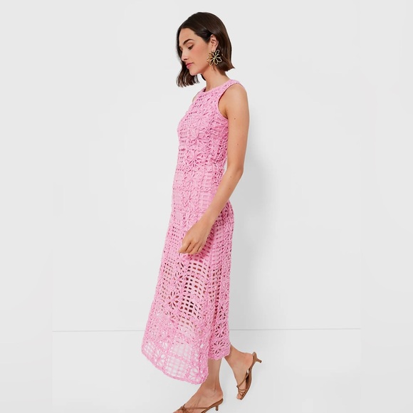 Textured Sleeveless Maxi Dress - Picture 2 of 3